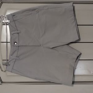 Lululemon Commission Shorts Size 28 Light Gray